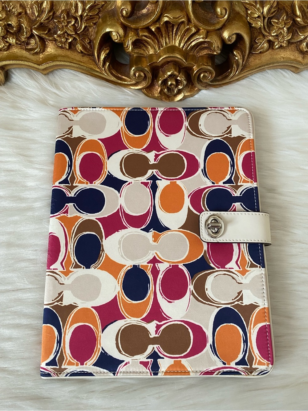 Coach Ashley Scarf Print Tablet Case With Turn Lock